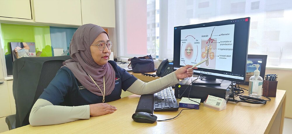 Dr Sharifah Rosniza Binti Syed Nong Chek, Consultant Dermatologist